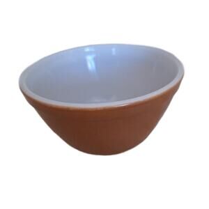 Pyrex Brown Mixing Bowl, Town and Country Bowl, 401 1.5 Pint